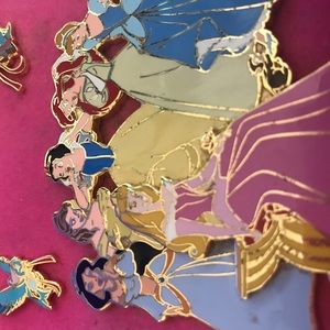 DLR DISNEY 5 PIN SET